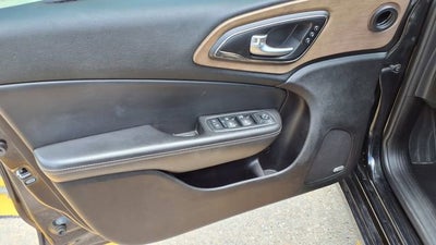 2015 Chrysler 200 C