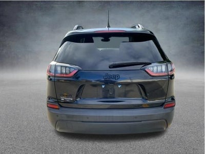 2023 Jeep Cherokee Altitude Lux