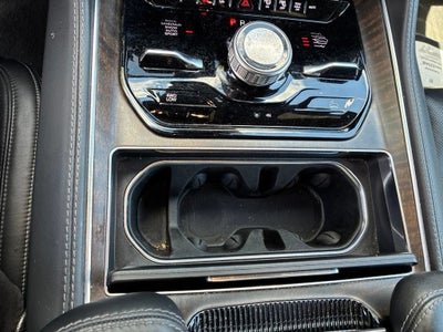 2023 Jeep Grand Wagoneer BASE