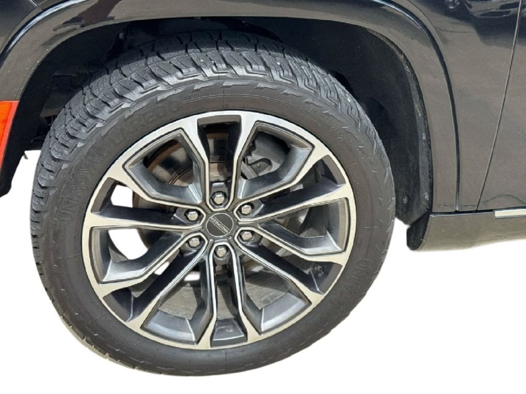 2022 Jeep Grand Wagoneer Series III