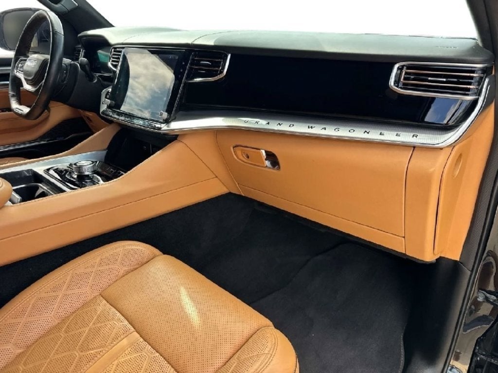 2022 Jeep Grand Wagoneer Series III