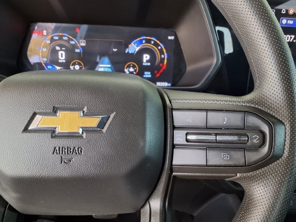 2025 Chevrolet Colorado WT/LT