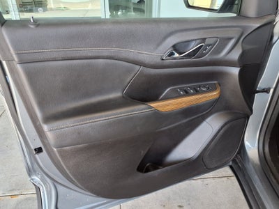 2022 GMC Acadia SLE
