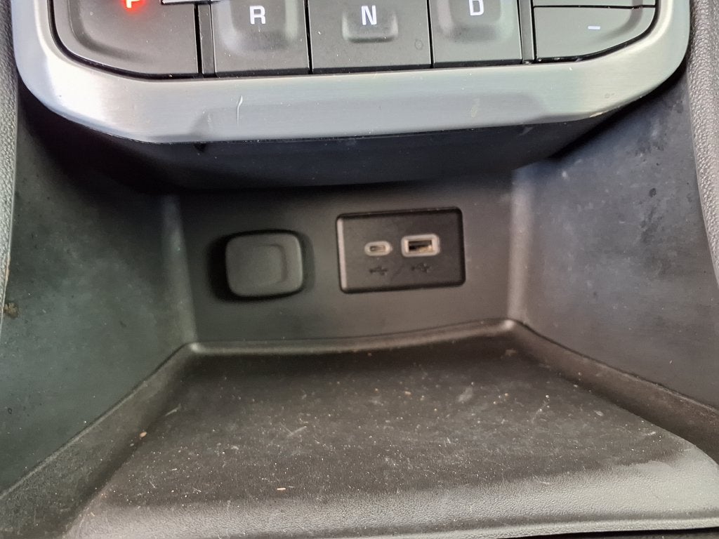 2022 GMC Acadia SLE