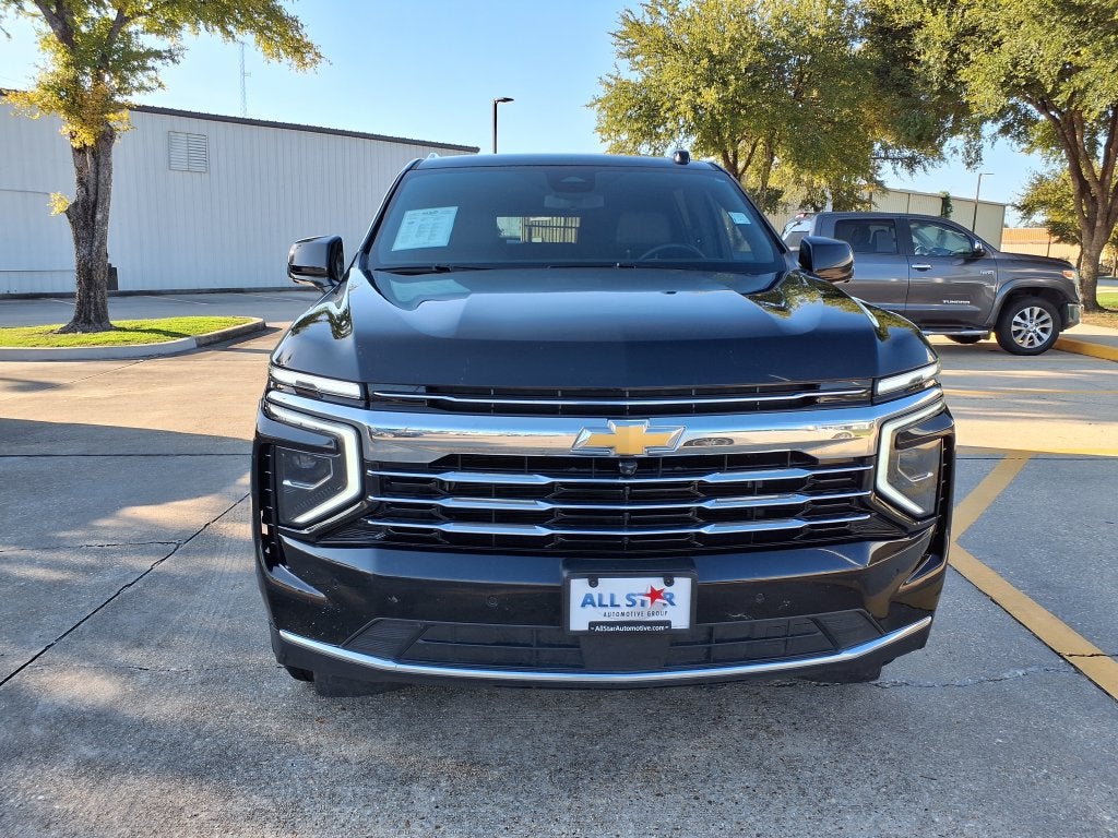 2025 Chevrolet Suburban LT