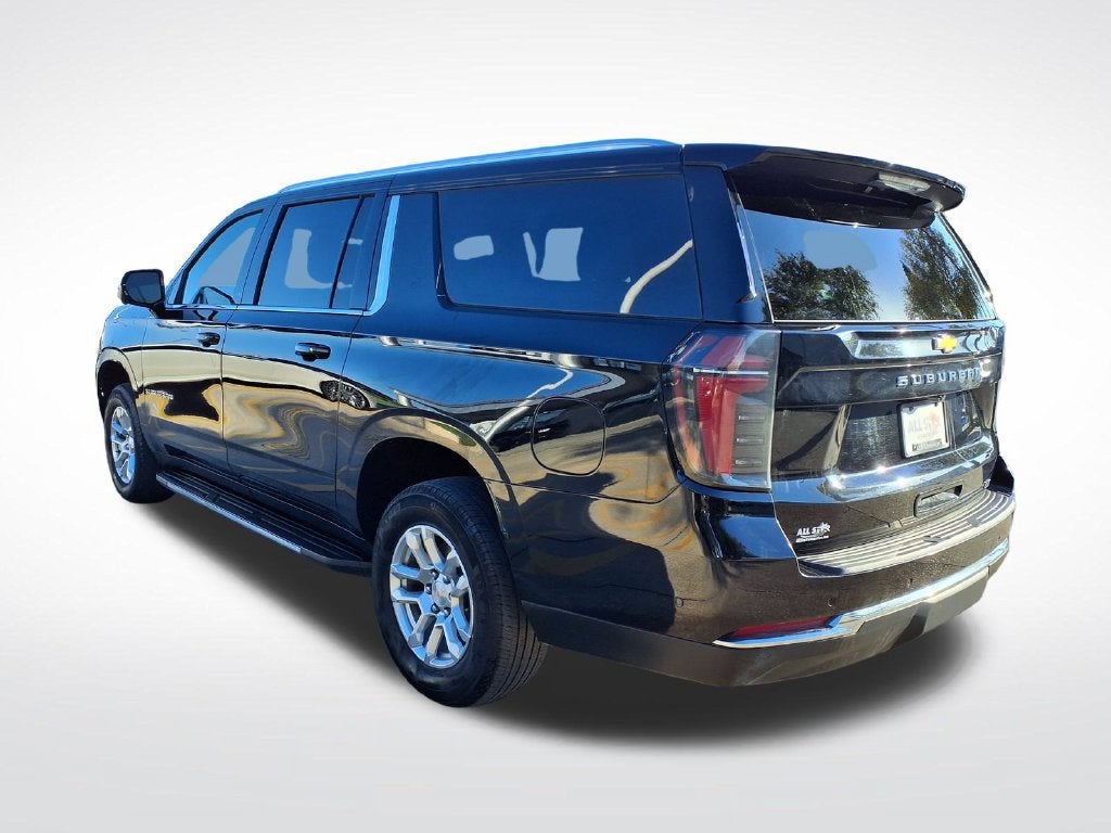 2025 Chevrolet Suburban LT
