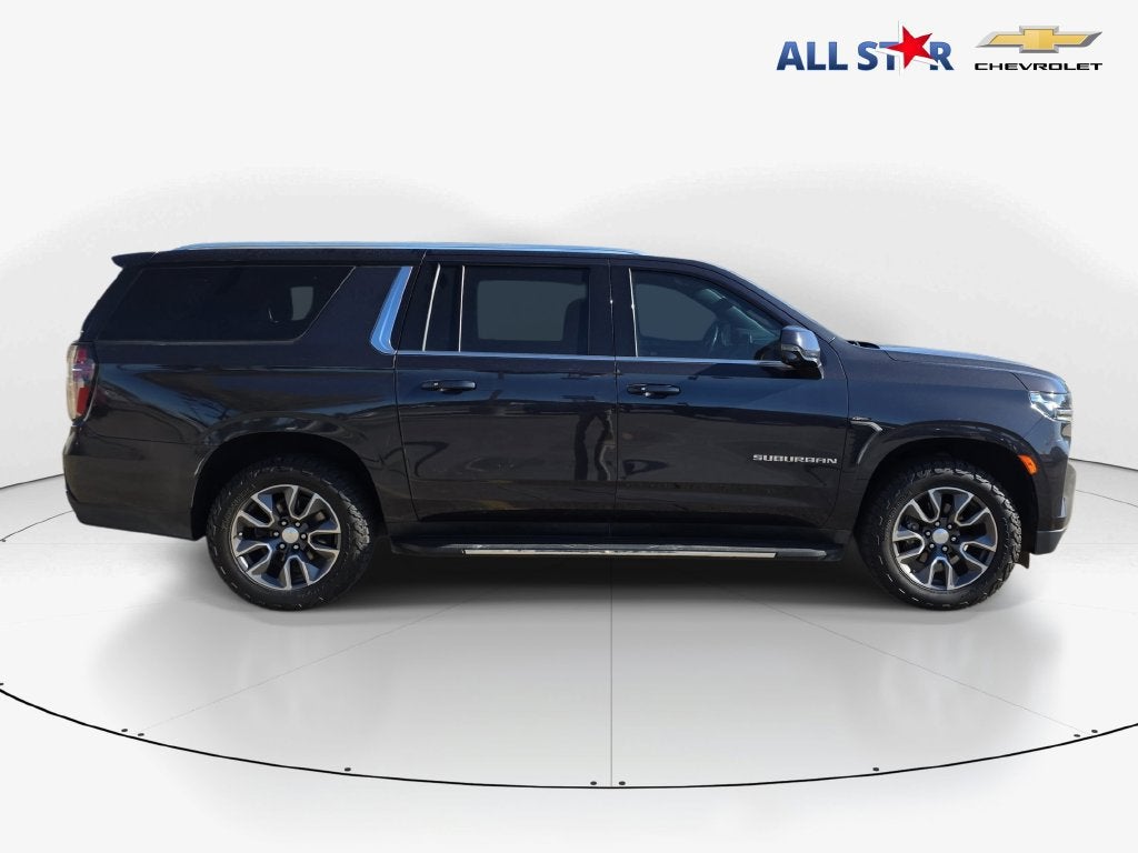 2022 Chevrolet Suburban LT