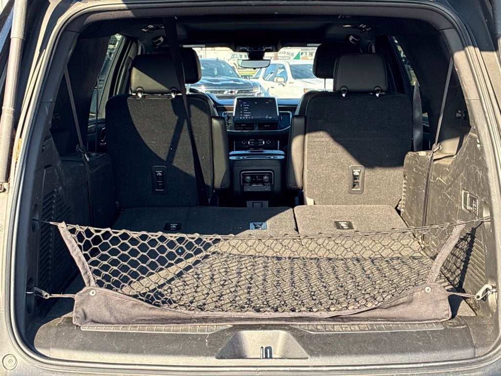 2021 Chevrolet Suburban High Country