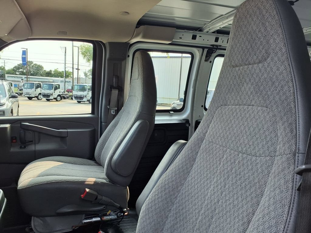 2017 GMC Savana Cargo 2500 CARGO