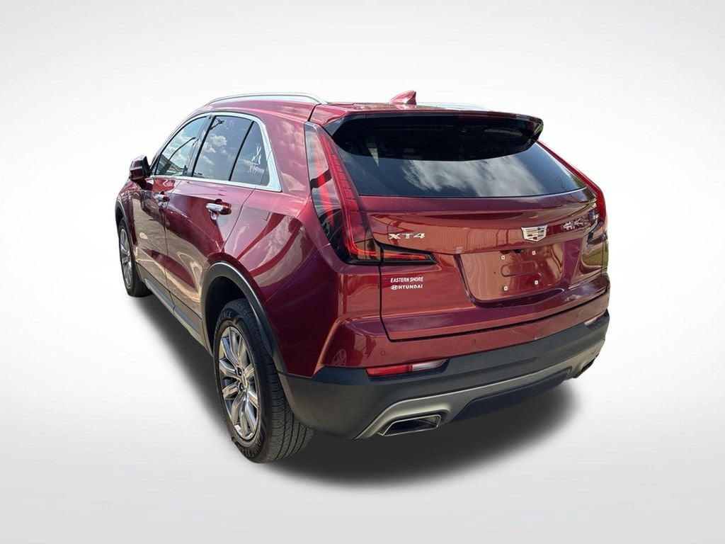 2023 Cadillac XT4 FWD Premium Luxury