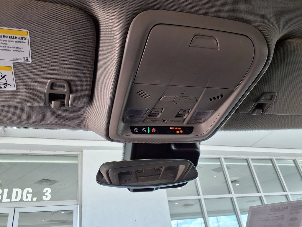 2023 Cadillac XT4 FWD Premium Luxury