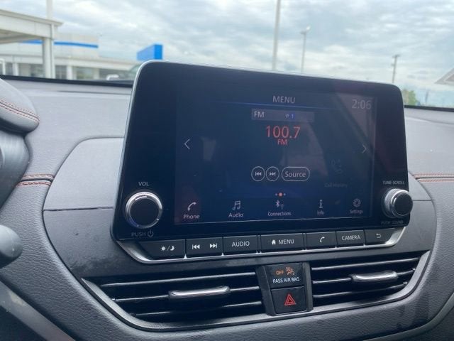 2022 Nissan Altima 2.5 SR