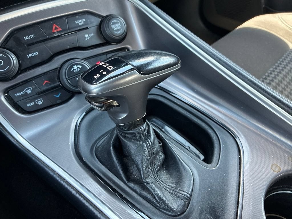 2021 Dodge Challenger SXT