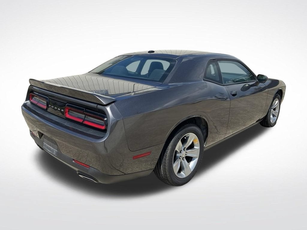 2021 Dodge Challenger SXT