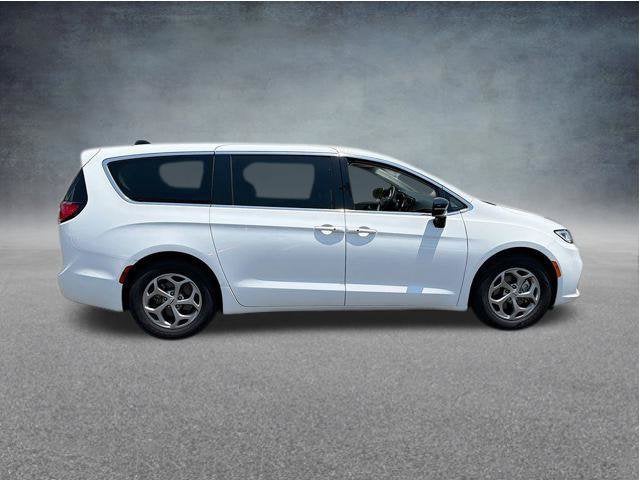 2023 Chrysler Pacifica Hybrid Limited