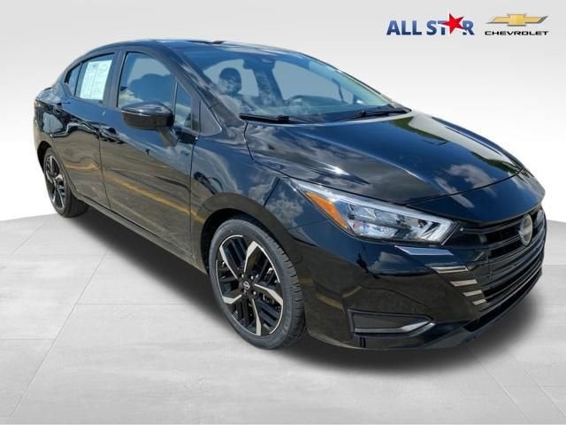2024 Nissan Versa SR