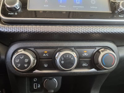 2020 Nissan Kicks S