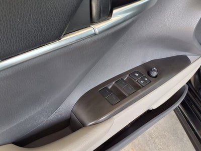 2024 Toyota Camry Hybrid SE