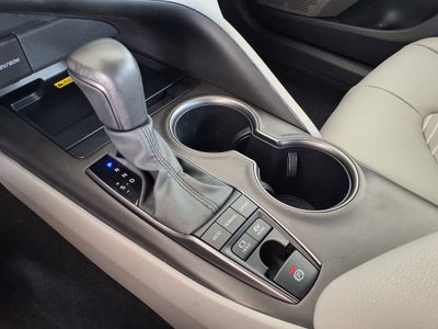 2024 Toyota Camry Hybrid SE