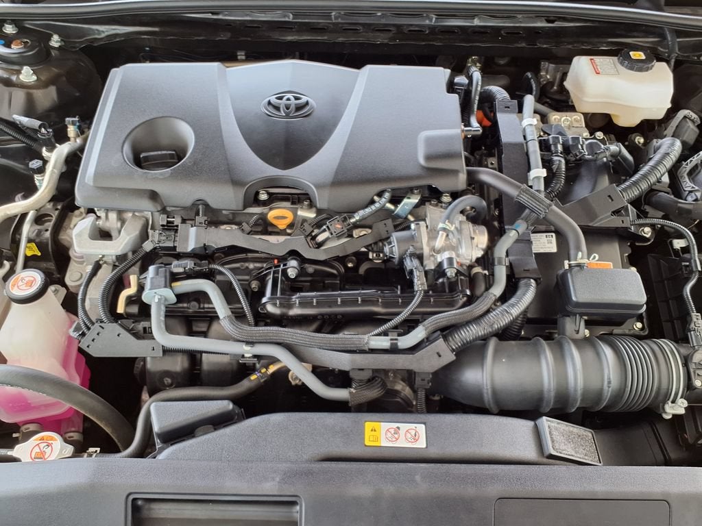 2024 Toyota Camry Hybrid SE