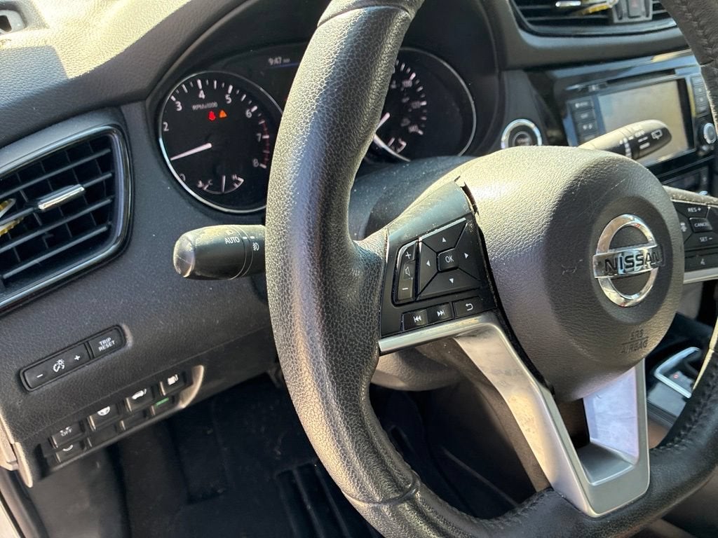 2020 Nissan Rogue SL