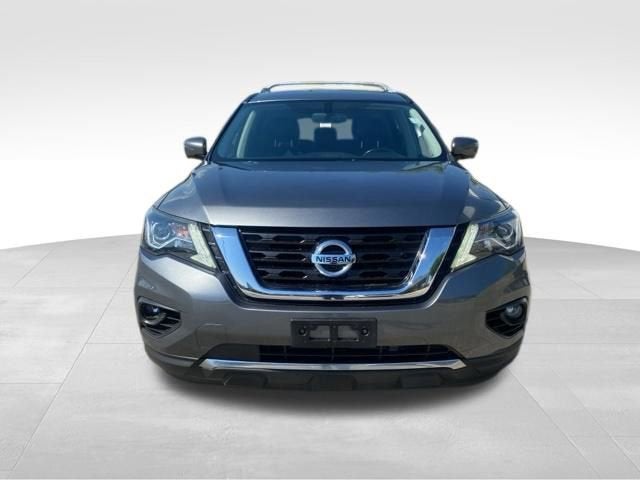2020 Nissan Pathfinder Platinum