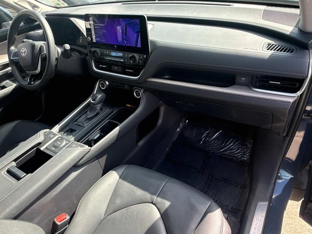 2025 Toyota Grand Highlander Hybrid XLE