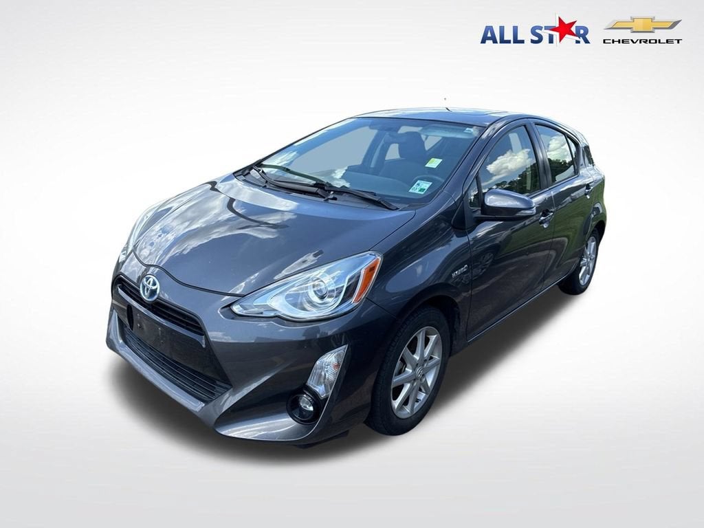 2016 Toyota Prius c One