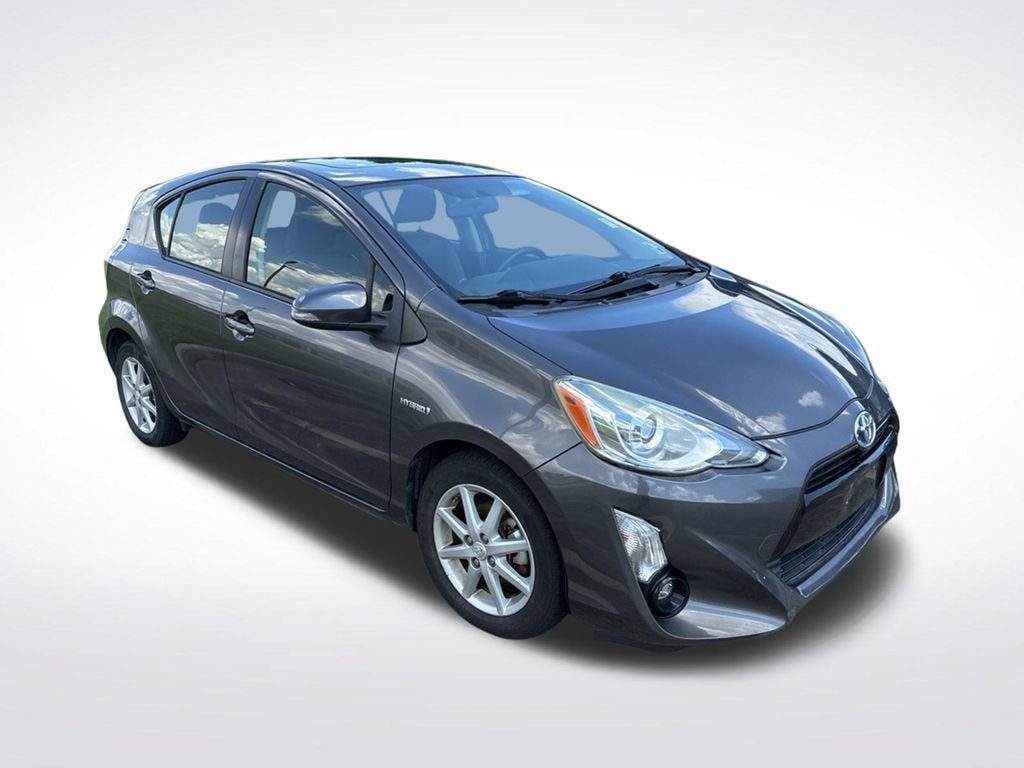 2016 Toyota Prius c One