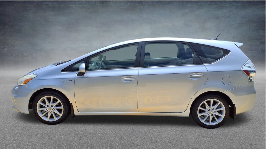2012 Toyota Prius v Two