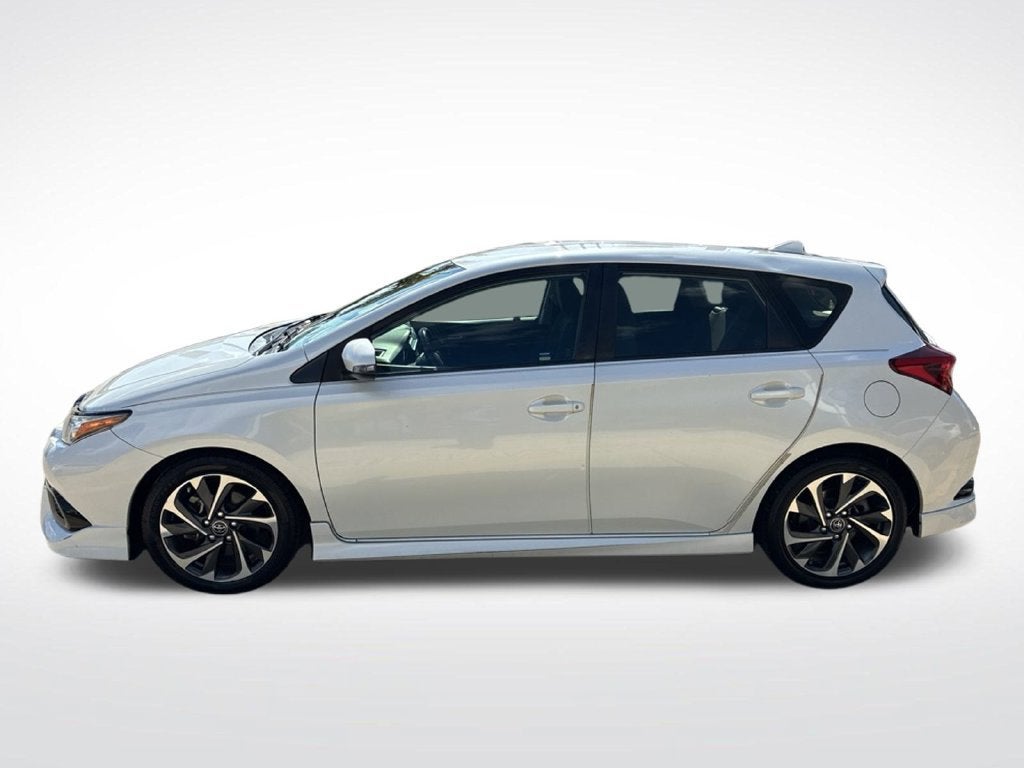 2018 Toyota Corolla iM BASE