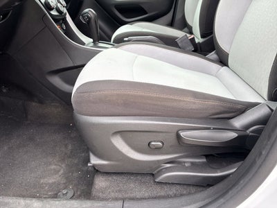 2022 Chevrolet Trax LS