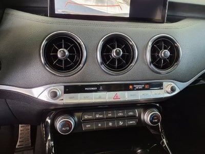 2022 Kia Stinger GT-Line