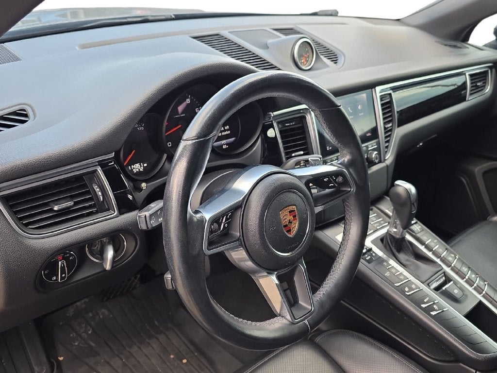 2018 Porsche Macan NA