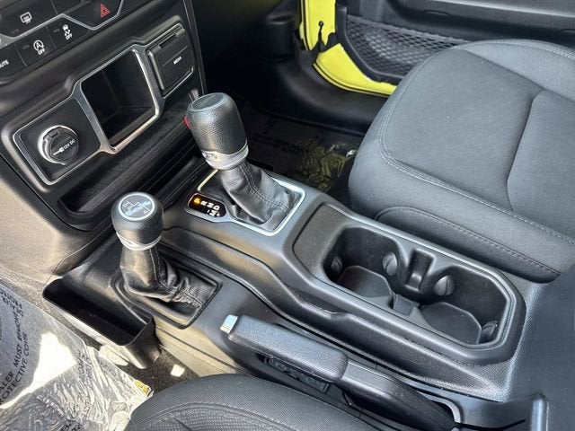 2023 Jeep Gladiator Sport