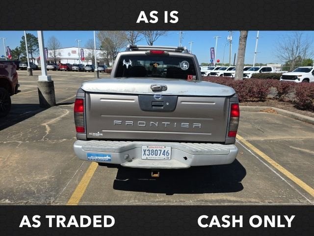 2004 Nissan Frontier 2WD LE