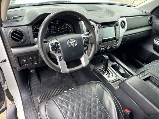 2019 Toyota Tundra 2WD SR5