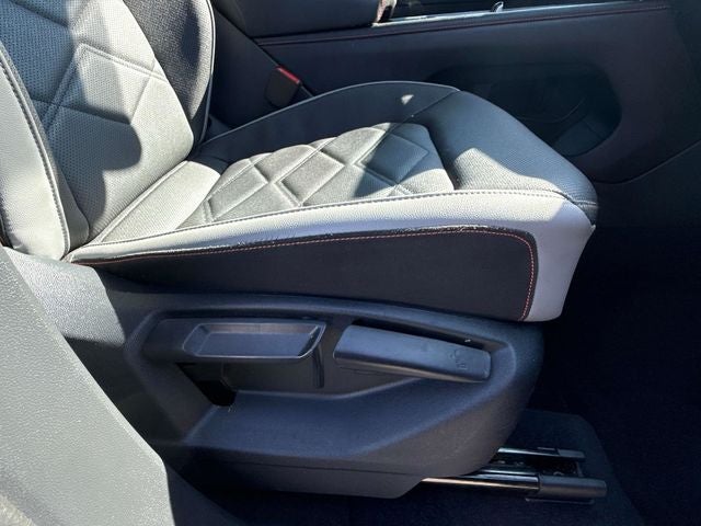 2024 Volkswagen Atlas 2.0T Peak Edition SE w/Technology