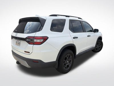 2023 Honda Pilot TrailSport