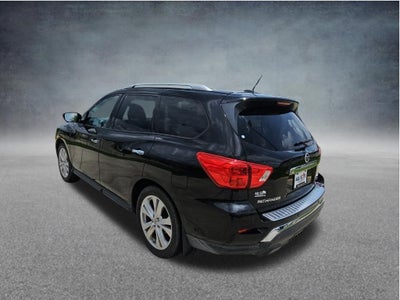 2018 Nissan Pathfinder SL