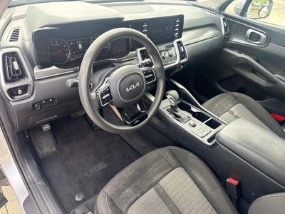 2022 Kia Sorento LX