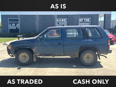 1995 Nissan Pathfinder LE