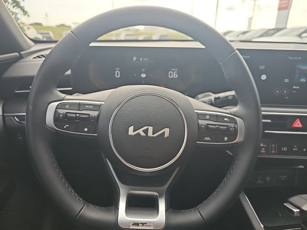 2025 Kia K5 GT-Line