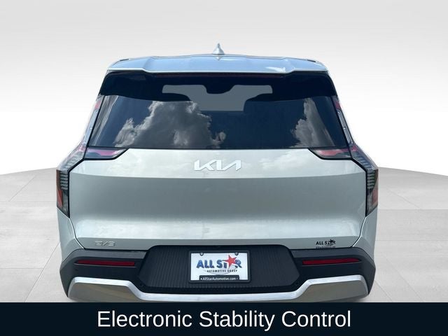 2024 Kia EV9 Light Long Range