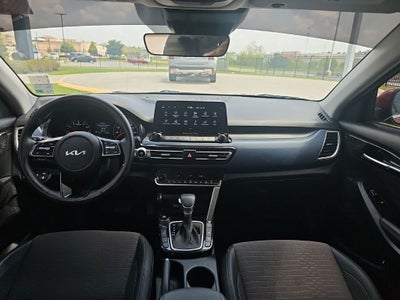 2023 Kia Seltos S