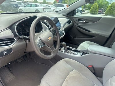 2020 Chevrolet Malibu LS 1LS