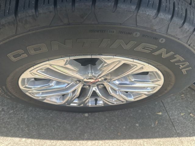 2024 GMC Yukon XL SLT