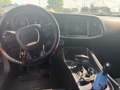 2015 Dodge Challenger SXT