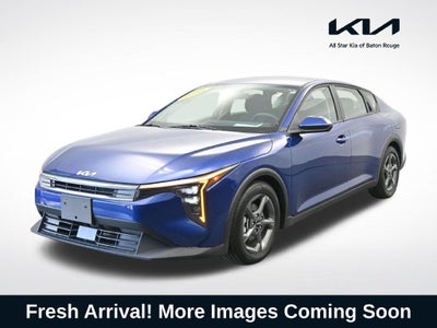 2025 Kia K4 LXS