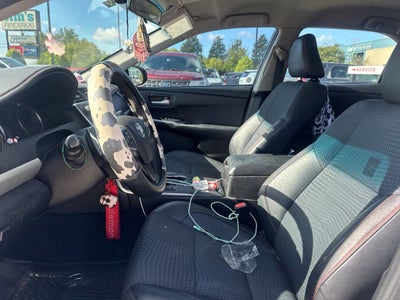 2015 Toyota Camry SE